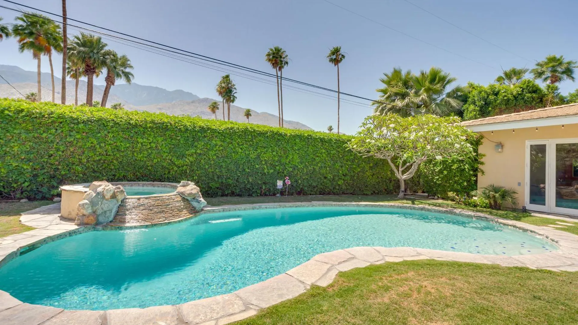 Palm Springs Home Patio, Pool And Mountain Views! 0*, Palm Springs