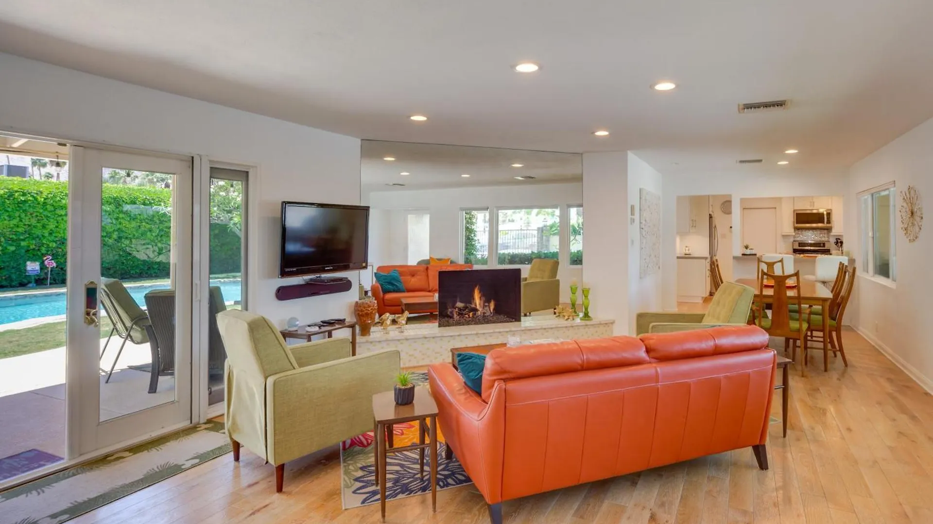 Tatil Evi Palm Springs Home Patio, Pool And Mountain Views! ABD